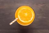 Γιατί πρέπει να πίνετε πορτοκαλάδα με τις φακές;,