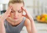 Το 50% των γυναικών υποφέρουν από πονοκέφαλο,