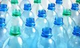 Νέα έρευνα : Τα μπουκάλια νερού είναι πιo βρώμικα από... τη λεκάνη μιας τουαλέτας,