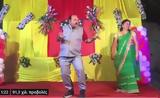 Ο χορός ενός καθηγητή σε ινδικό γάμο που ξετρέλανε το διαδίκτυο,