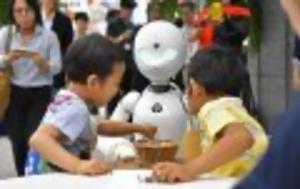 Ρομπότ-σερβιτόροι, robot-servitoroi