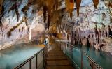 Το ζωντανό σπήλαιο,που «αναγεννήθηκε» μέσα από την οικονομική κρίση