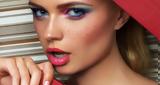 Ο πλεονασμός χρωμάτων στα ανοιξιάτικα trends δημιουργεί μοναδικά pop makeup looks,