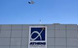 Διεθνής Αερολιμένας Αθηνών, Επιστρέφει,diethnis aerolimenas athinon, epistrefei