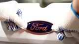 Ford,7 000