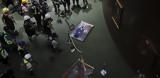 Χονγκ-Κονγκ, Διαδηλωτές, Κοινοβούλιο - Έσπασαν,chongk-kongk, diadilotes, koinovoulio - espasan