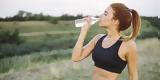 7 πράγματα που θα συμβούν στο σώμα σου αν πίνεις νερό για ένα μήνα,χωρίς καφέ και αναψυκτικά!