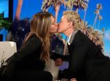 Jennifer Aniston, Ellen DeGeneres, Γκαγκάκη-Τσολάκη,Jennifer Aniston, Ellen DeGeneres, gkagkaki-tsolaki