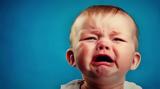 Ένα απολαυστικό βίντεο με θυμωμένες γκριμάτσες μωρών που πρέπει να δείτε (vid),