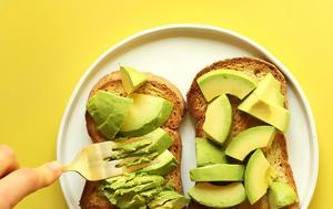 5 συνταγές για avocado toast!