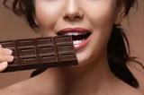 Κι όμως,η μαύρη σοκολάτα μπορεί να σε βοηθήσει να χάσεις κιλά