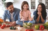 Τα 5 βήματα για να βελτιώσετε τη διατροφή της οικογένειάς σας,