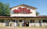 Πωλείται, Rosebud Motel, Schitt’s Creek,poleitai, Rosebud Motel, Schitt’s Creek