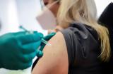 Εμβολιασμοί, – Χιλιάδες,emvoliasmoi, – chiliades