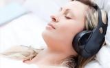 Αν ακούτε μουσική πριν κοιμηθείτε μπορεί να χαλάσει ο ύπνος σας,