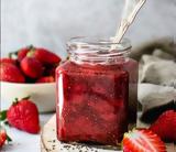 Η πιο εύκολη και νόστιμη συνταγή για μαρμελάδα φράουλα με μόλις τρία υλικά,