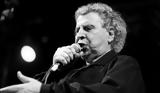 Ο Μίκης Θεοδωράκης,o mikis theodorakis