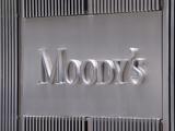 Moody’s, Ελλάδα, Βλέπει, 2022,Moody’s, ellada, vlepei, 2022