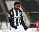 Τσούμπα Άκπομ,tsouba akpom