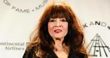 Έφυγε, Ronnie Spector, Ronettes,efyge, Ronnie Spector, Ronettes