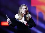 BRIT Awards 2022, Θρίαμβος, Αντέλ -,BRIT Awards 2022, thriamvos, antel -