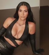 Kim Kardashian, Θύελλα,Kim Kardashian, thyella