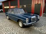 50χρονη Mercedes-Benz W114,50chroni Mercedes-Benz W114