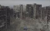 Ανταποκριτής BBC, “Το Κρεμλίνο, 9 Μαΐου, Μαριούπολη”,antapokritis BBC, “to kremlino, 9 maΐou, marioupoli”