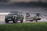 Land Rover Defender,Chinook