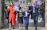 -έκπληξη, George, Charlotte, Cardiff,-ekplixi, George, Charlotte, Cardiff