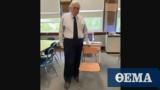 The reason one teacher has kept an empty chair in his classroom for 50 years,