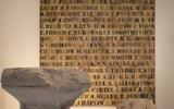 Μια έκθεση «χωρίς κόμπλεξ ως προς το αρχαίο κλέος»,