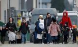 Ξεπέρασαν, 49 000, Ουκρανοί, Ελλάδα,xeperasan, 49 000, oukranoi, ellada