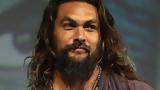 Τροχαίο, Τζέισον Μομόα –,trochaio, tzeison momoa –