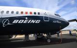 Boeing 737 MAX, Καθυστέρηση,Boeing 737 MAX, kathysterisi