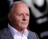 Anthony Hopkins,– Cineramen