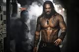 O Τζέισον Μομόα, – “Γερνάω ”,O tzeison momoa, – “gernao ”