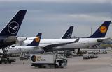 Απορρίπτουν, Lufthansa –,aporriptoun, Lufthansa –