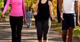 Νέα μελέτη: 45 λεπτά περπάτημα την ημέρα μπορούν να μας χαρίσουν περισσότερα χρόνια ζωής,