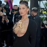 Bella Hadid, Άννα Βίσση,Bella Hadid, anna vissi