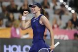 Πρώτη, Σφιόντεκ, Σάκκαρη, WTA Finals,proti, sfiontek, sakkari, WTA Finals