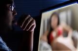 Sextortion, Στόχος, – Δείτε,Sextortion, stochos, – deite