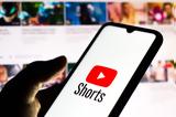 “Σαρώνουν”, YouTube – Έρχονται,“saronoun”, YouTube – erchontai