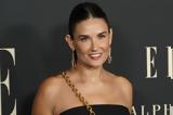 Demi Moore, Ιδού,Demi Moore, idou