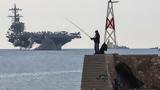 Φάληρο, Κατέπλευσε, USS GW BUSH - Φωτό,faliro, kateplefse, USS GW BUSH - foto