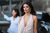 Emily Ratajkowski, Eric André, Αγίου Βαλεντίνου,Emily Ratajkowski, Eric André, agiou valentinou