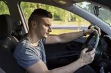 Οι κακές συνήθειες των οδηγών που αυξάνουν τον κίνδυνο ατυχήματος κατά τη διάρκεια της οδήγησης,