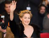 Sharon Stone, Οκτώ,Sharon Stone, okto