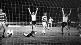 Μίμης Παπαϊωάννου, ΑΕΚ, Κυπέλλου UEFA, 1977,mimis papaioannou, aek, kypellou UEFA, 1977