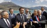 Μακρόν, Διάλογος,makron, dialogos